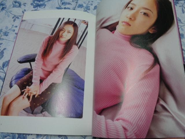 結花×美佳 from 仮面ライダー555 長田結花 加藤美佳 写真集 - メルカリ