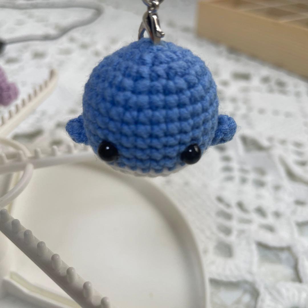あみぐるみ クジラ ストラップ付き - メルカリ