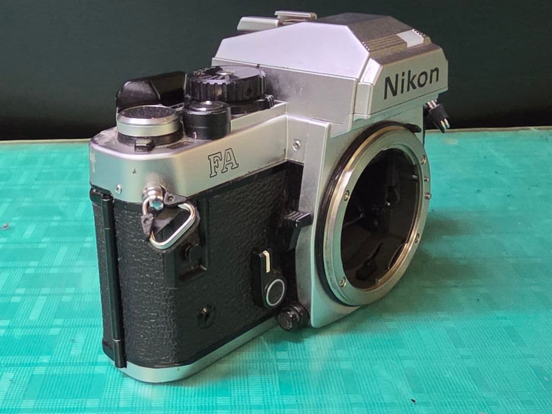 Nikon FA フィルム一眼レフカメラ - メルカリ