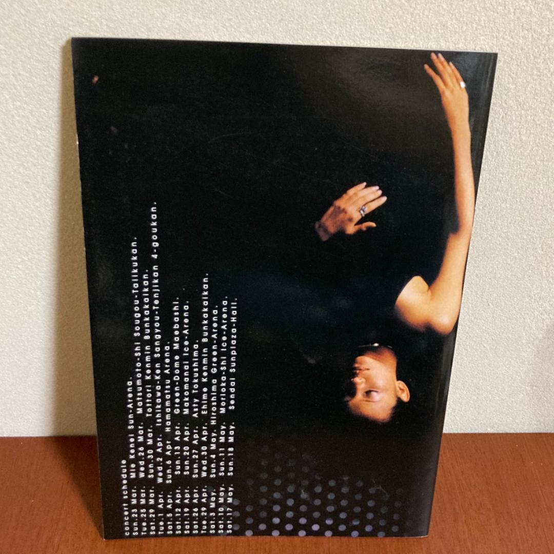 安室奈美恵 1997 ツアーパンフレット a walk in the park - メルカリ
