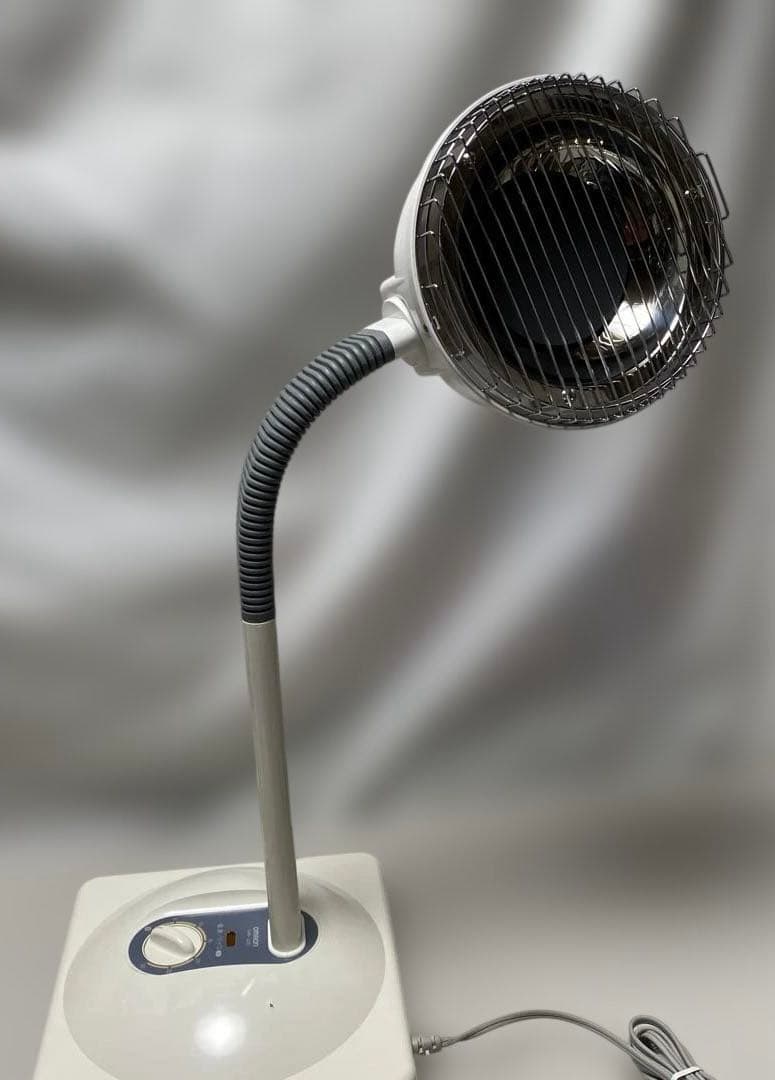 オムロン 赤外線治療器 HIR-220治療器 未使用品 医療用具承認番号 取得