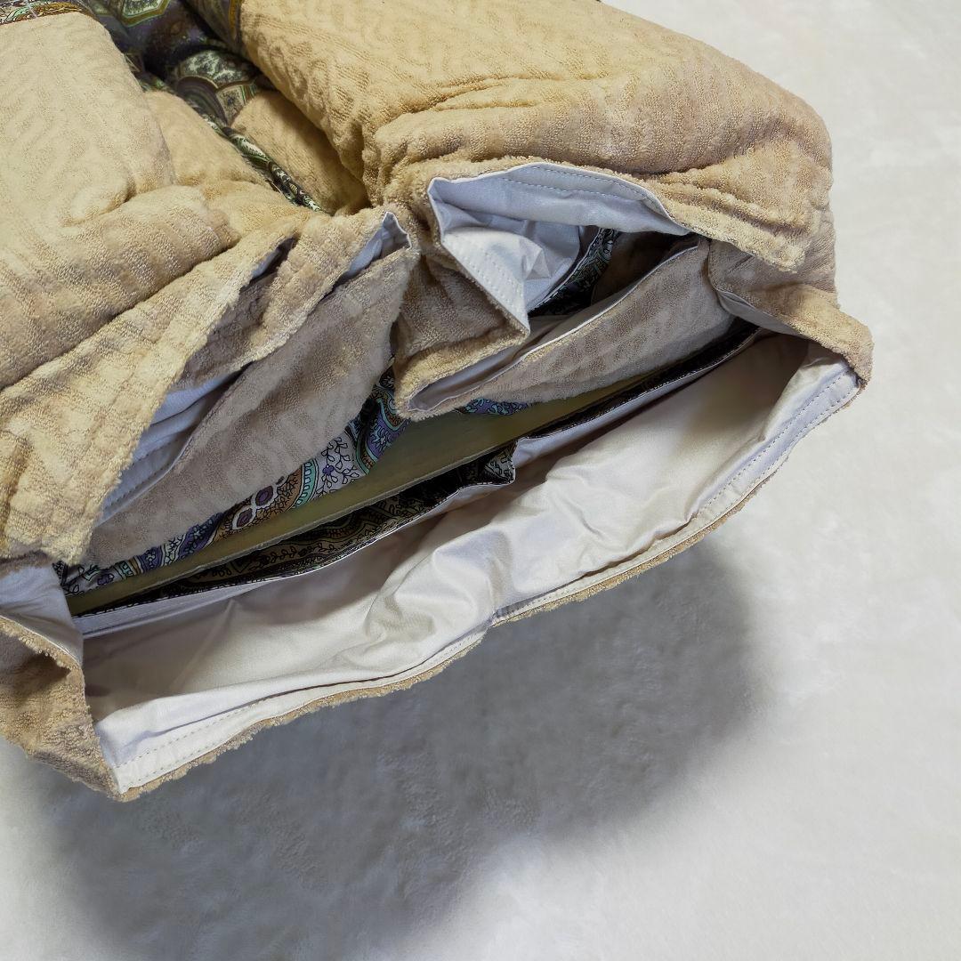 未使用品　イヴサンローラン　ダウン90%　0.3kg　ダウンケット　羽毛布団