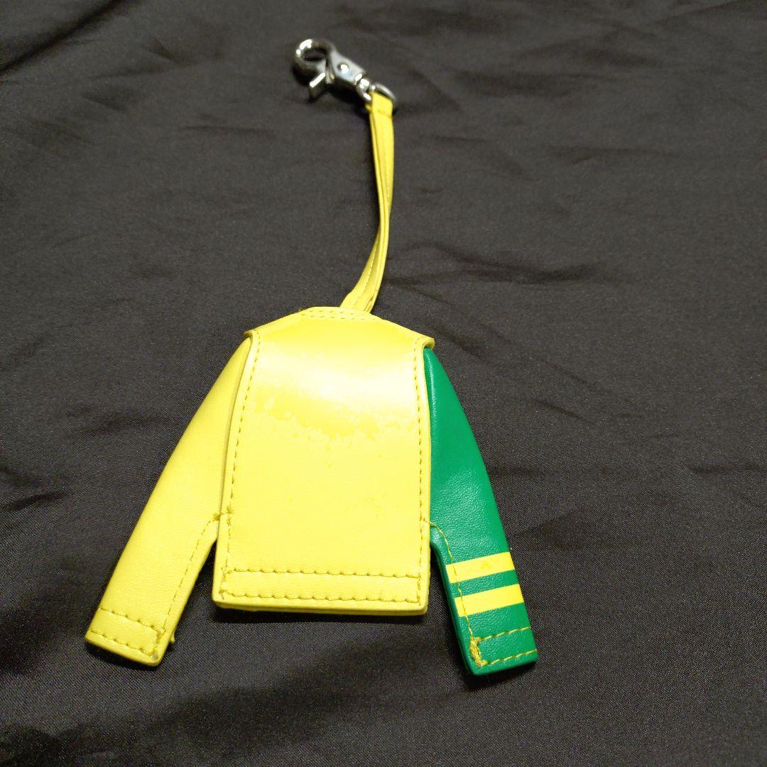 Super Junior‪☆Yesung キーホルダー ジャケット型‪☆ - メルカリ‬‬