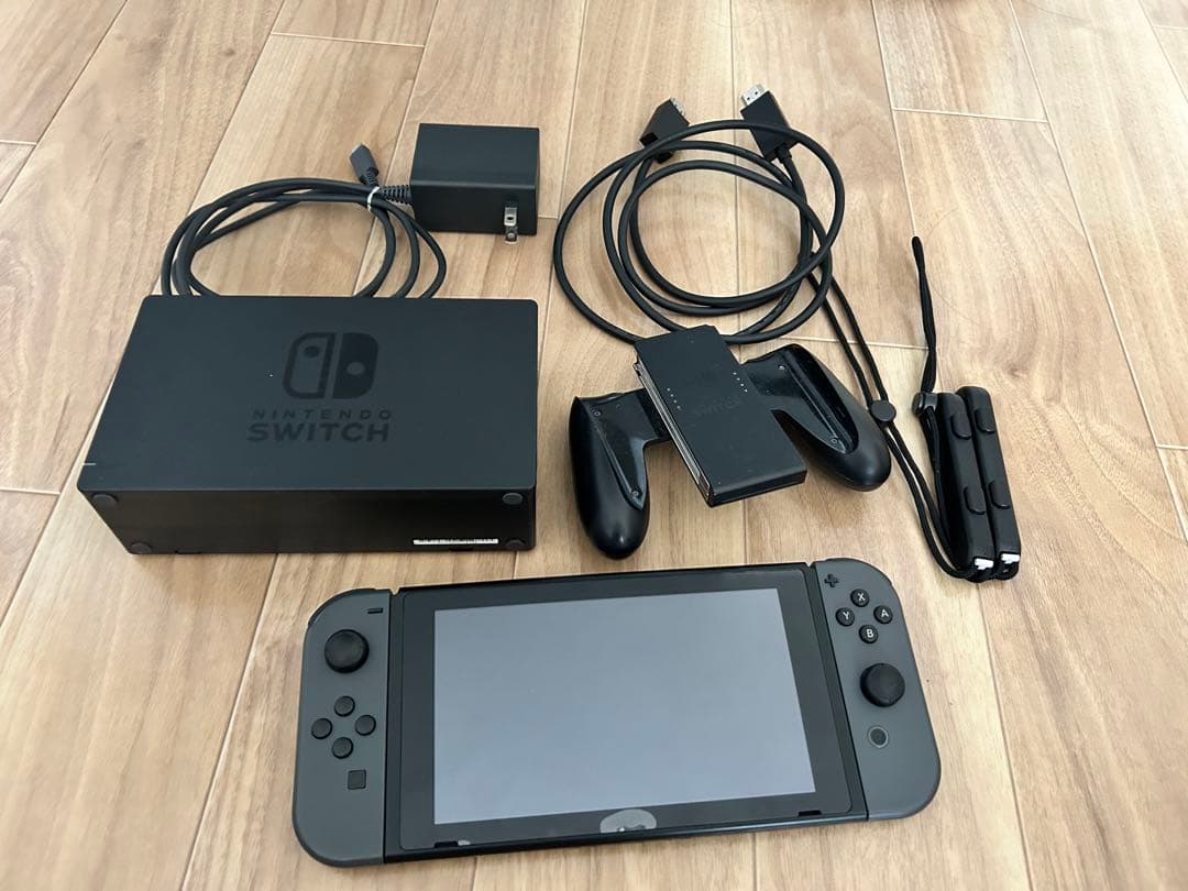 Nintendo Switch 本体 ドック コントローラー付き Amazon | Switch ドック+ gcコントローラー接続タップ ニンテンドー