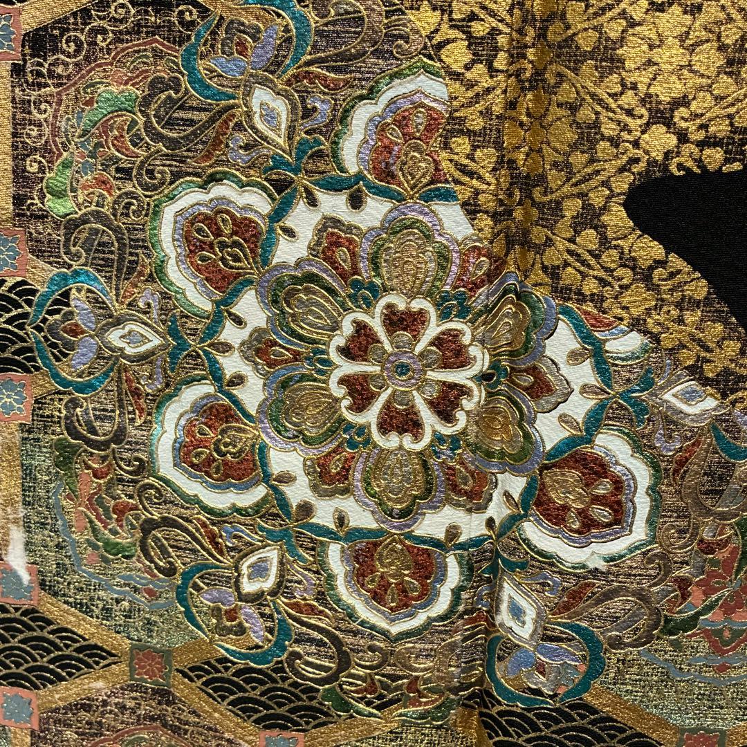 D93 黒留袖 華文 金彩 正絹 着物 袷 美品 - メルカリ