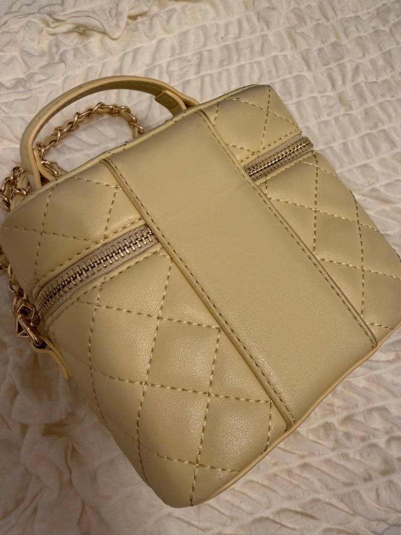 Darich キルティングスクエアミニバッグ ゴールドパーツ イエロー