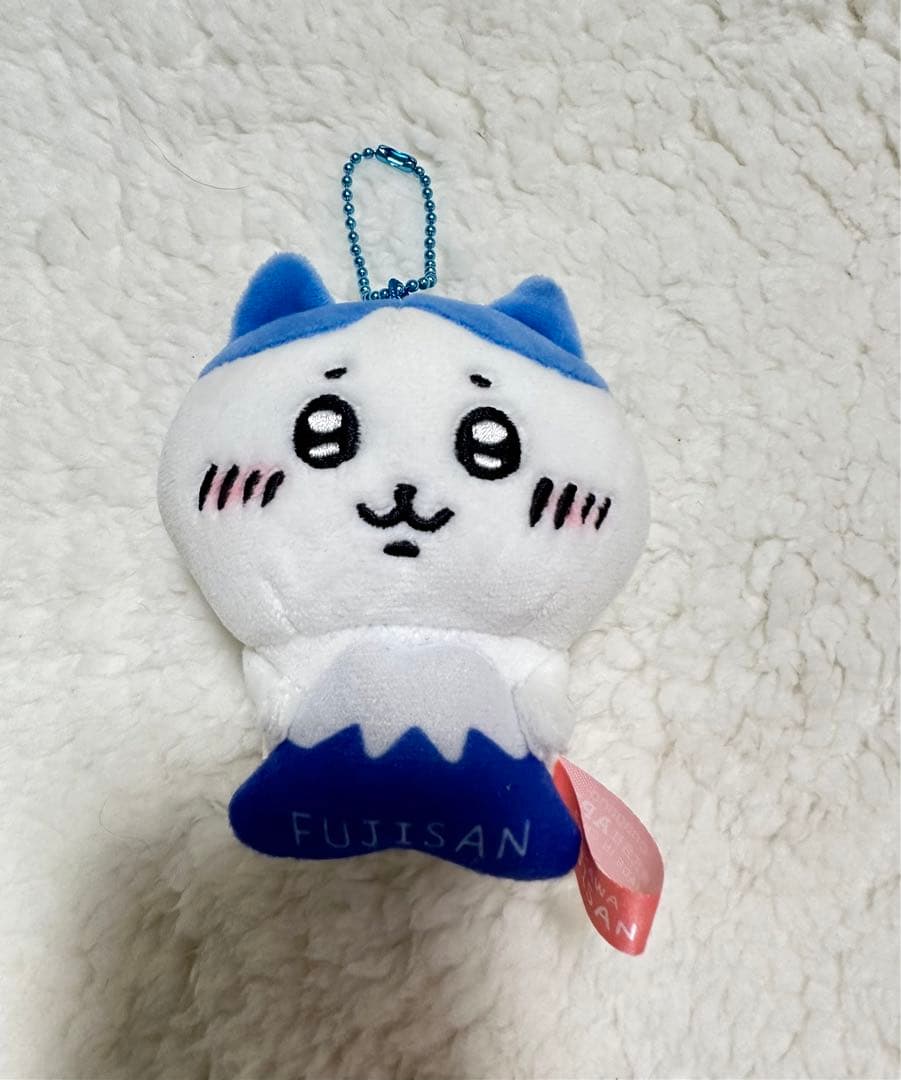 ちいかわ ご当地 ぬいぐるみキーチェーン ハチワレ 静岡 - メルカリ