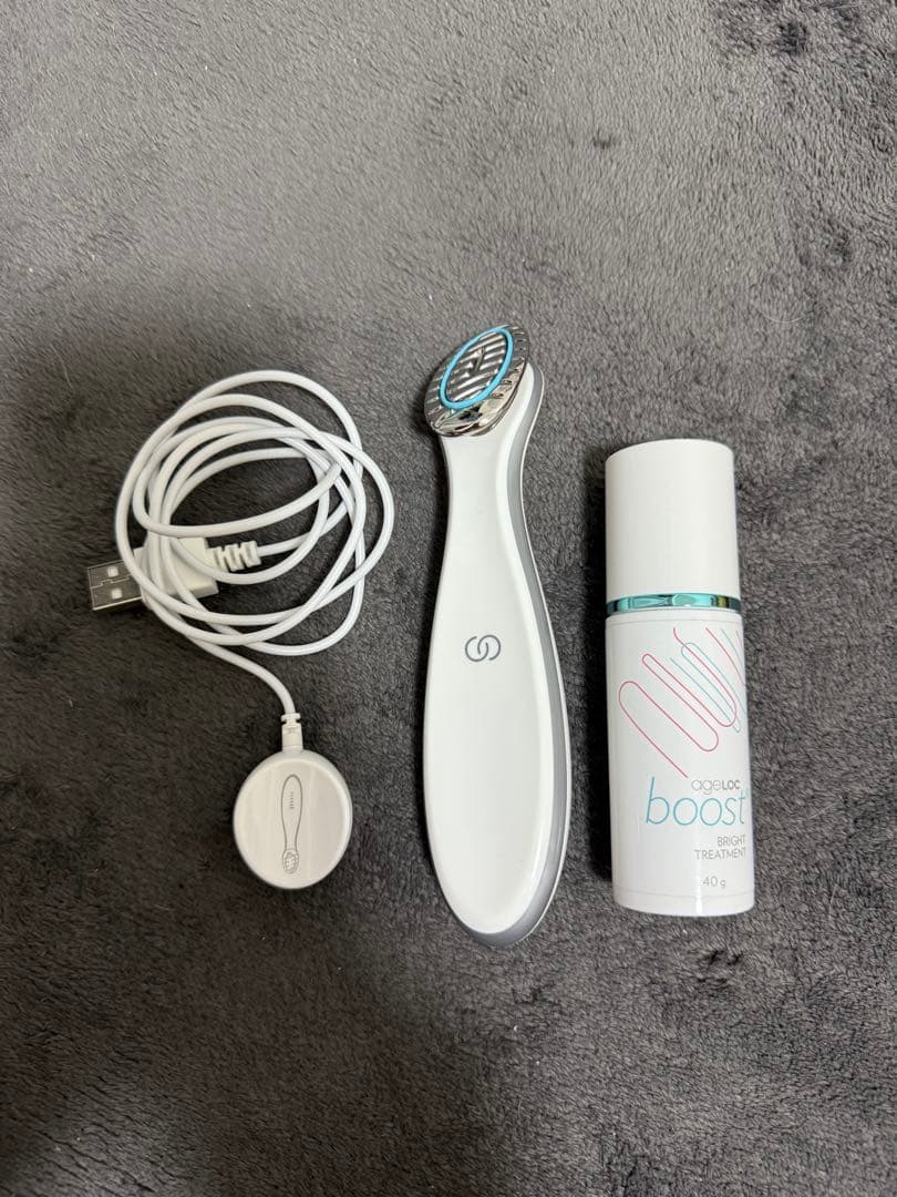 【美品】 【売り切り価格】ニュースキン ageLOC ブースト ageLOC ブースト 美顔器 ニュースキン 本体＋充電器付き ageLOC