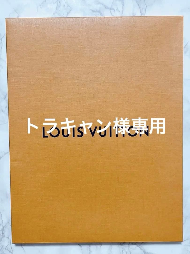 LOUIS VUITTON】NEW YORK SAUL LEITER美品写真集 - メルカリ