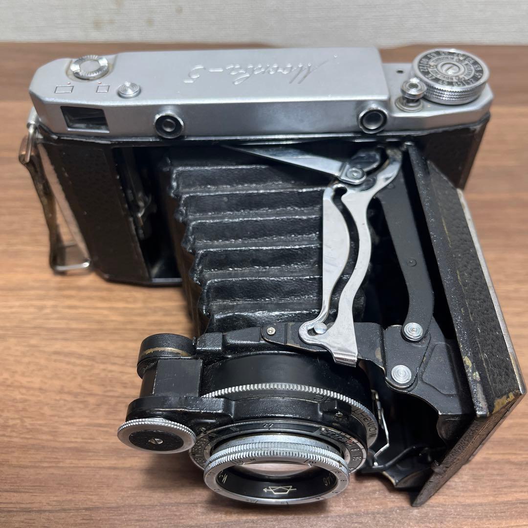 旧ソ連製カメラ mockba-5（モスクワ5型） 中判6x9 蛇腹カメラ - メルカリ