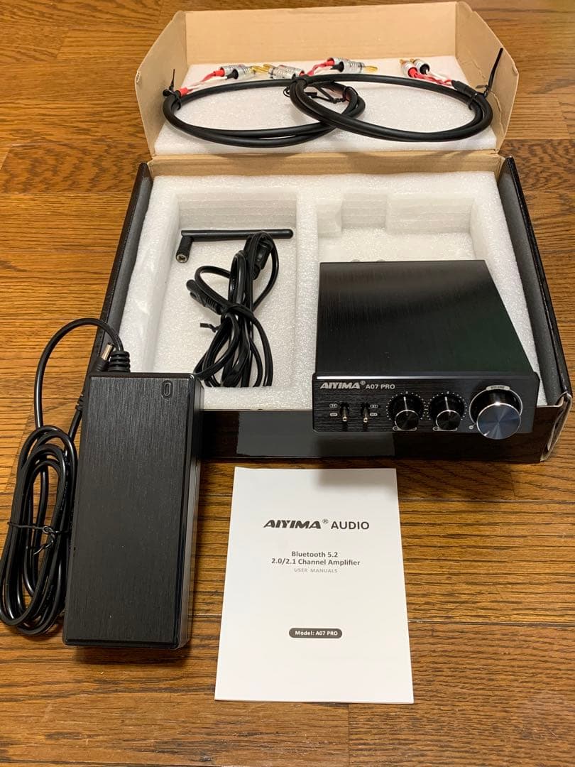 美品 AIYIMA A07 PRO デスクトップアンプ スピーカーケーブル付き
