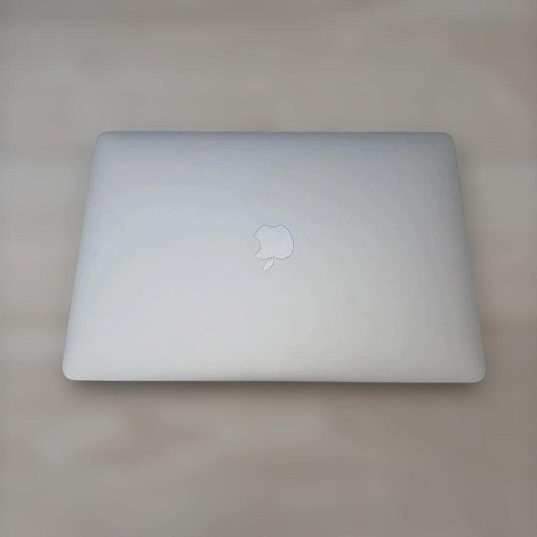 【ほぼ未使用】MacBookPro 13インチ 2017 （充放電17回） 送料無料 美品 Apple MacBook Pro 13インチ 2017 スペースグレイ A1708