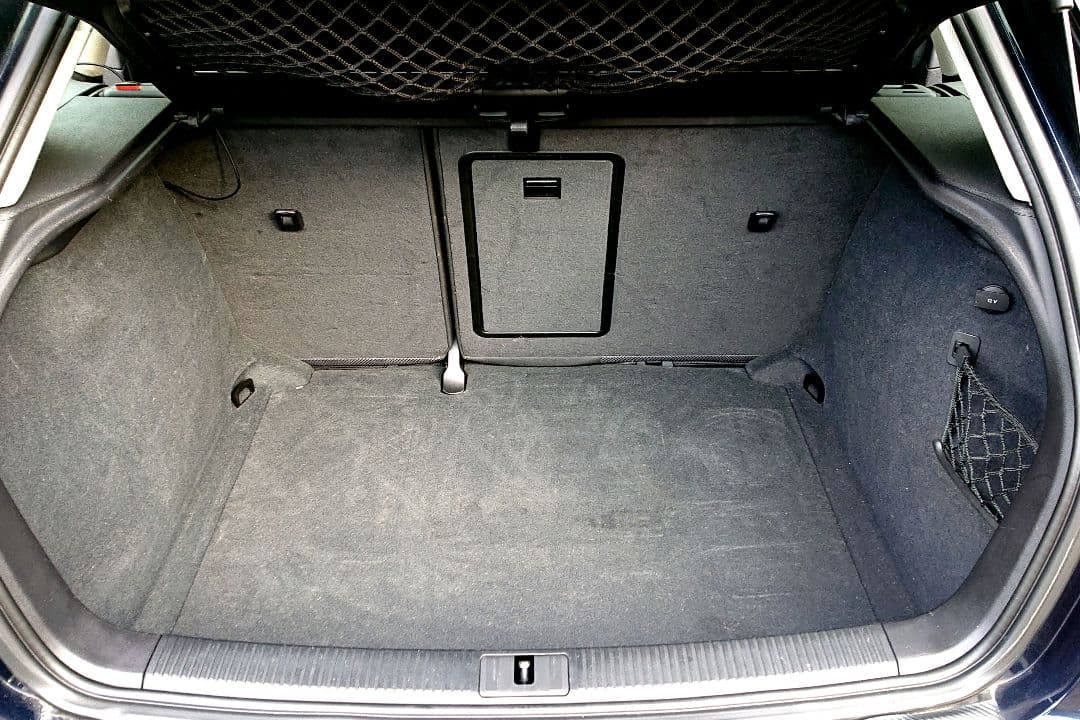 アウディ A3 スポーツバッグ 1.4T FSI ターボ ナビ 取説 記録簿多数