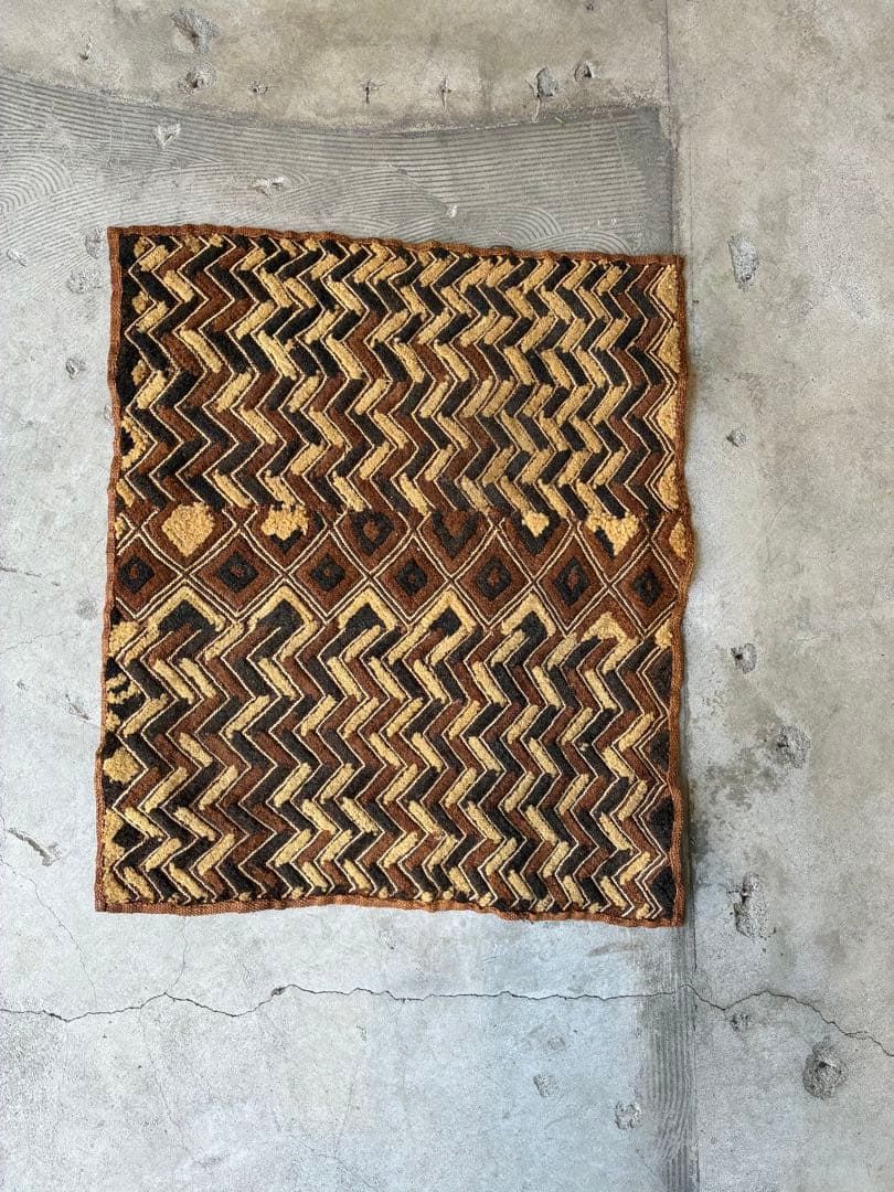 クバ布　タペストリー クバ布ブショング刺繍 C11 | ボー・デコール オンラインショップ