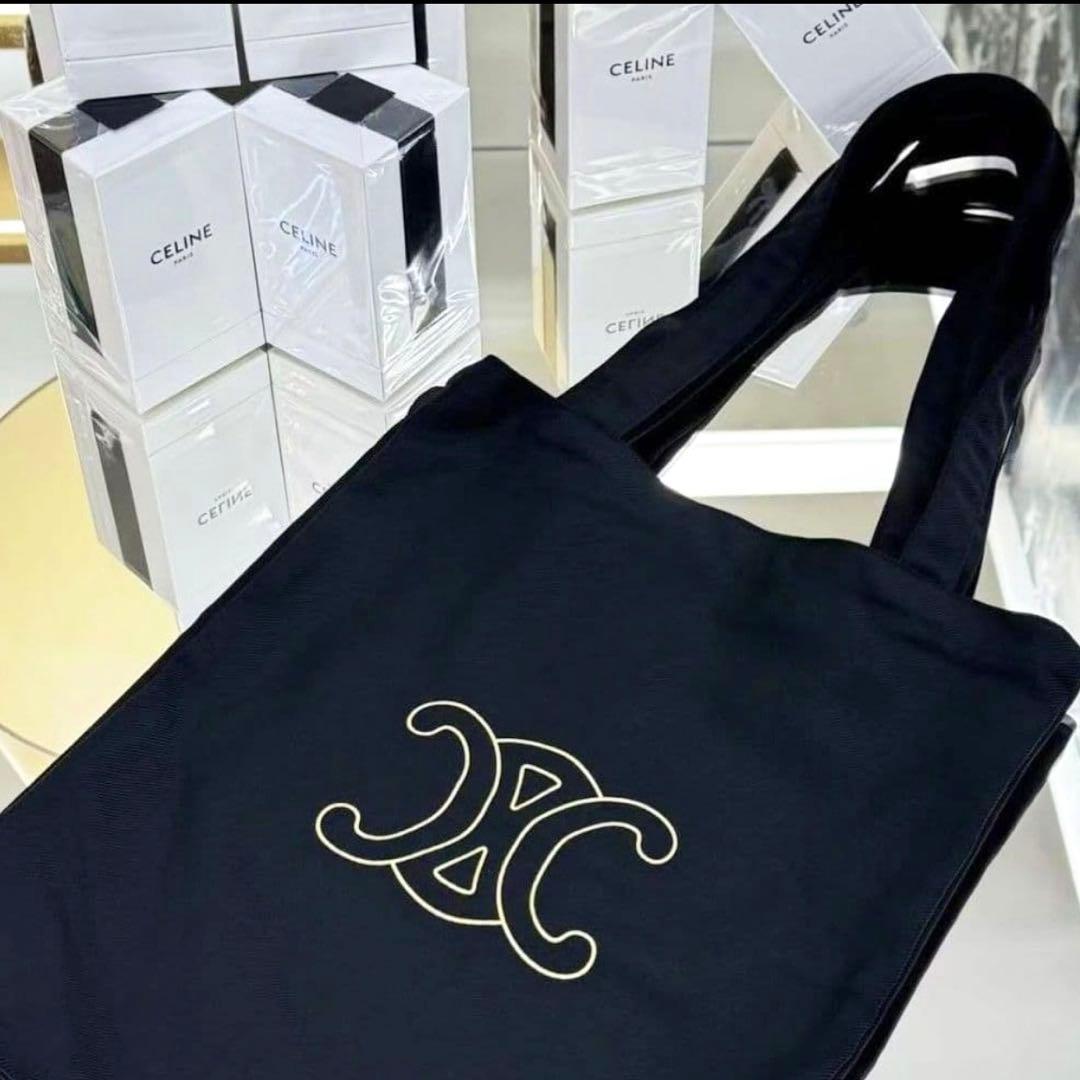 新品 未使用 CELINEセリーヌ トートバッグ トリオンフ ノベルティ 黒