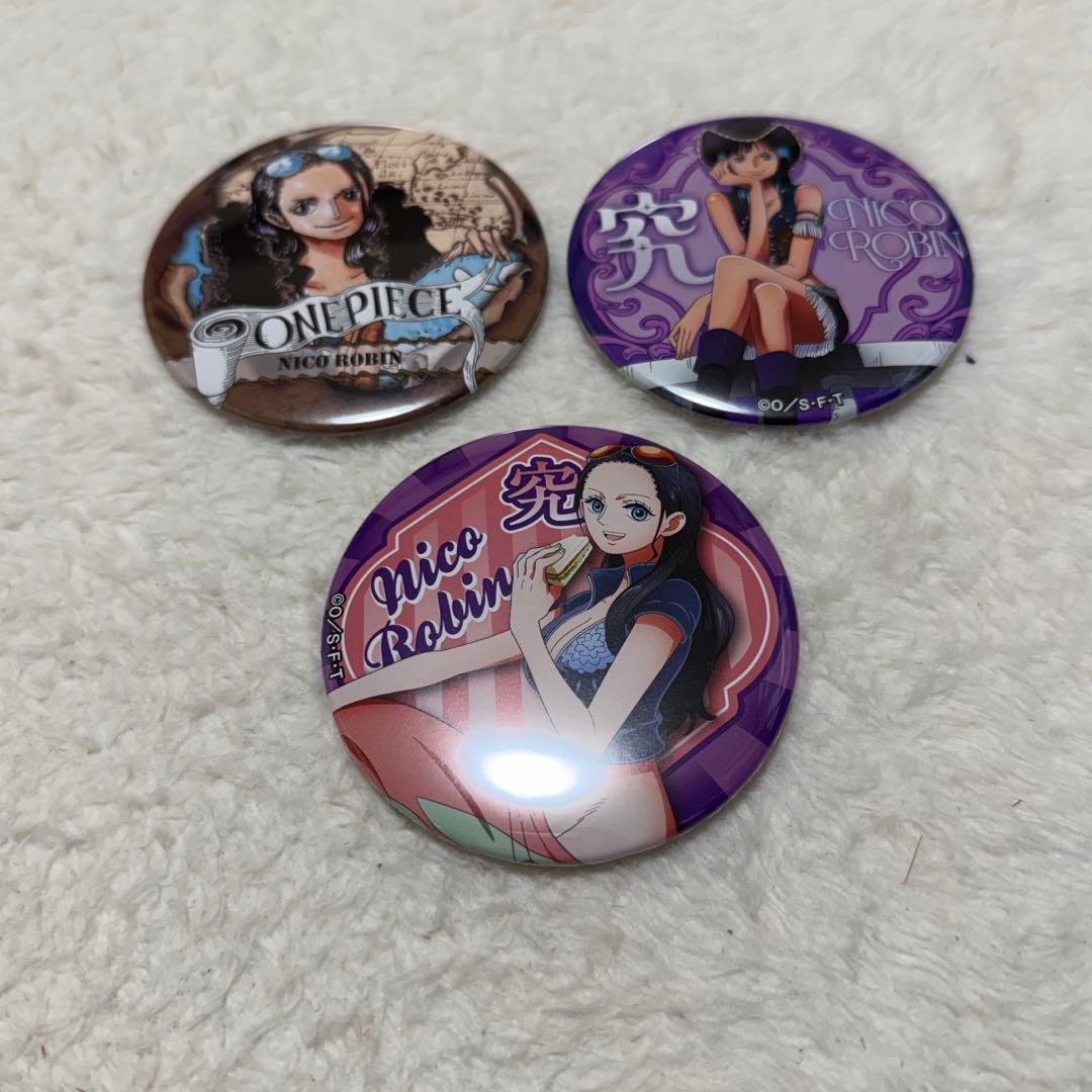 ONE PIECE 輩 ロビン 缶バッジ 缶バッチ ワンピース 麦わらストア限定