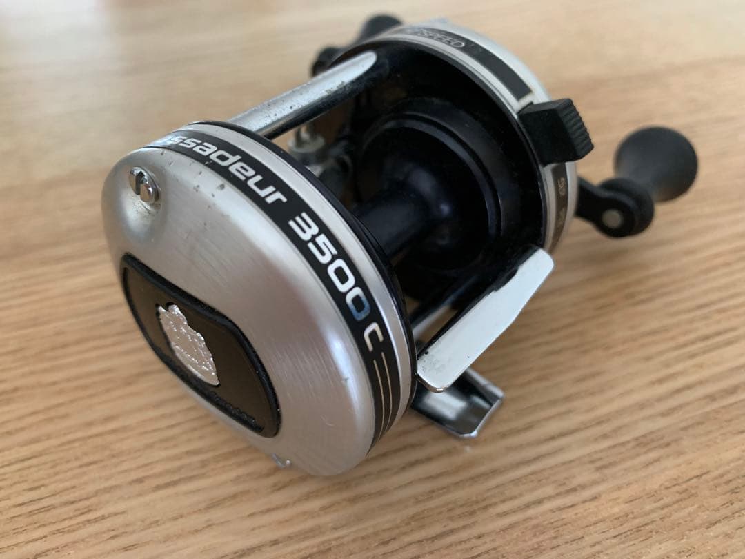 値下げしました！【希少】ABU アンバサダー 3500C 【83年式】 - リール