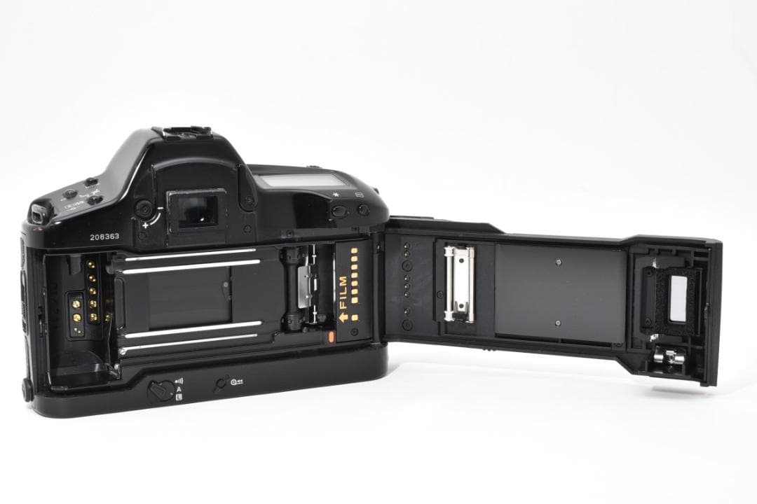キャノン Canon EOS-1N ボディ フィルム一眼レフカメラ《完動品》