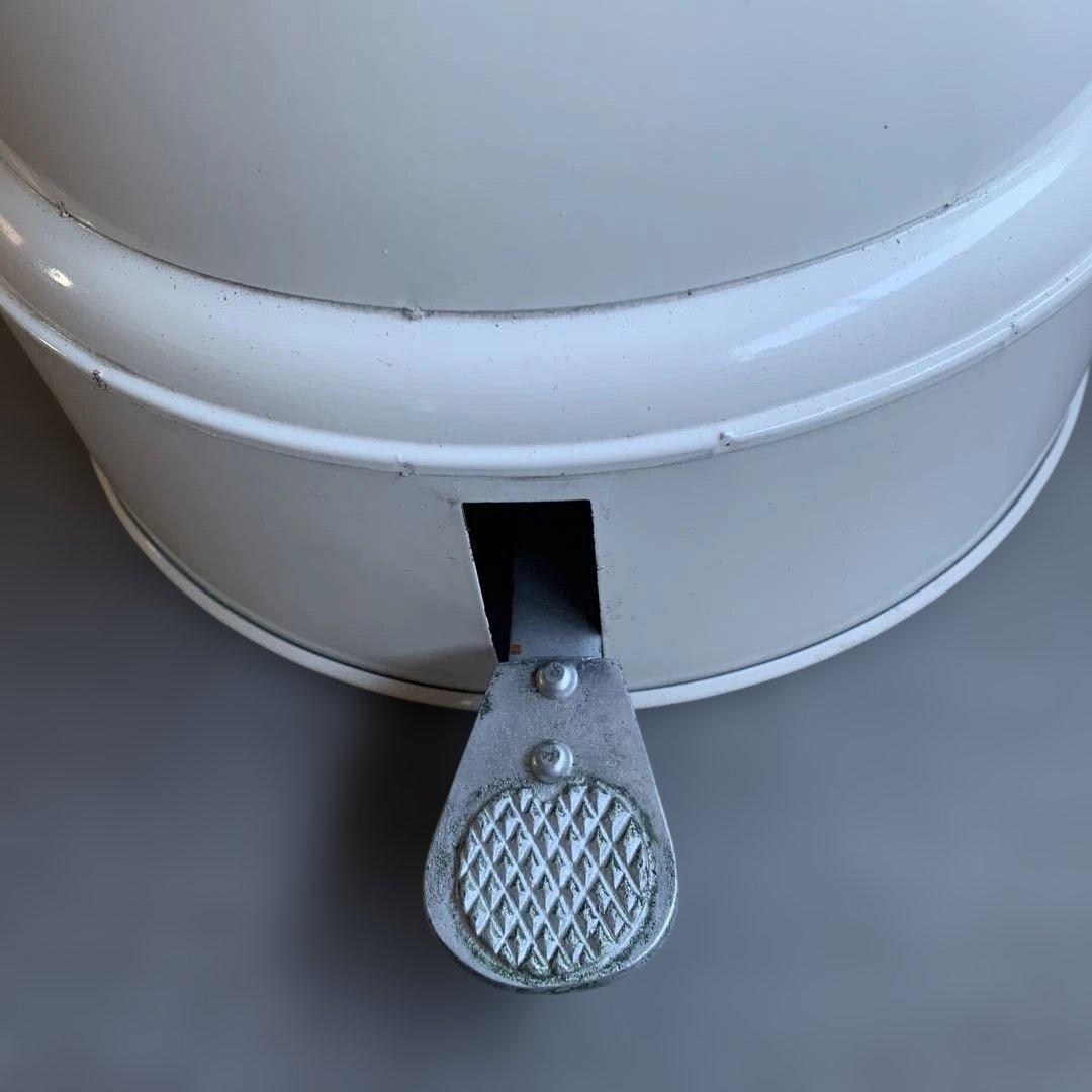 未使用】【レトロ】マツヨシ 足踏汚物投入器 ペダル式 ゴミ箱 汚物缶