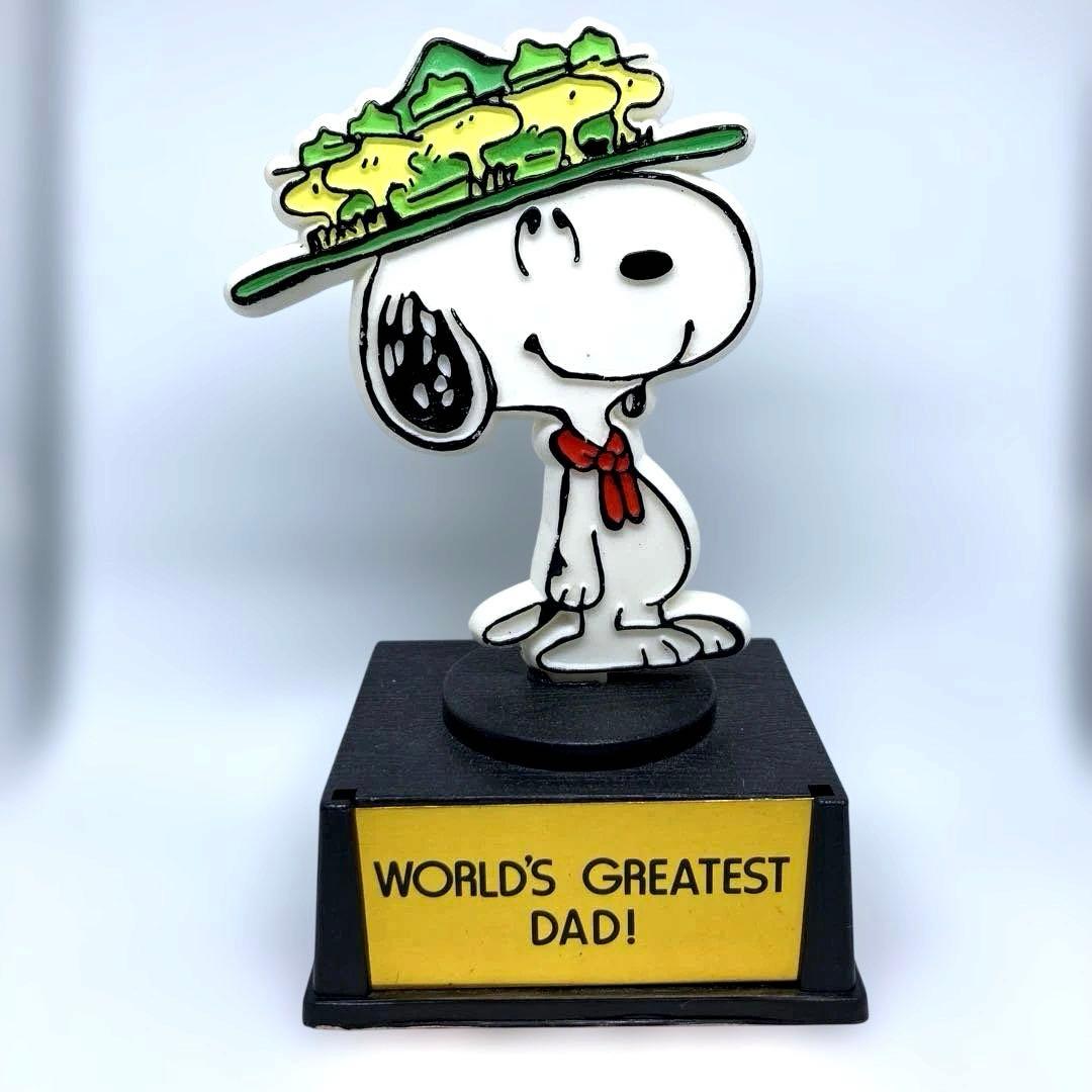 AVIVA トロフィー / 『GREATEST DAD！』/ スヌーピー - メルカリ