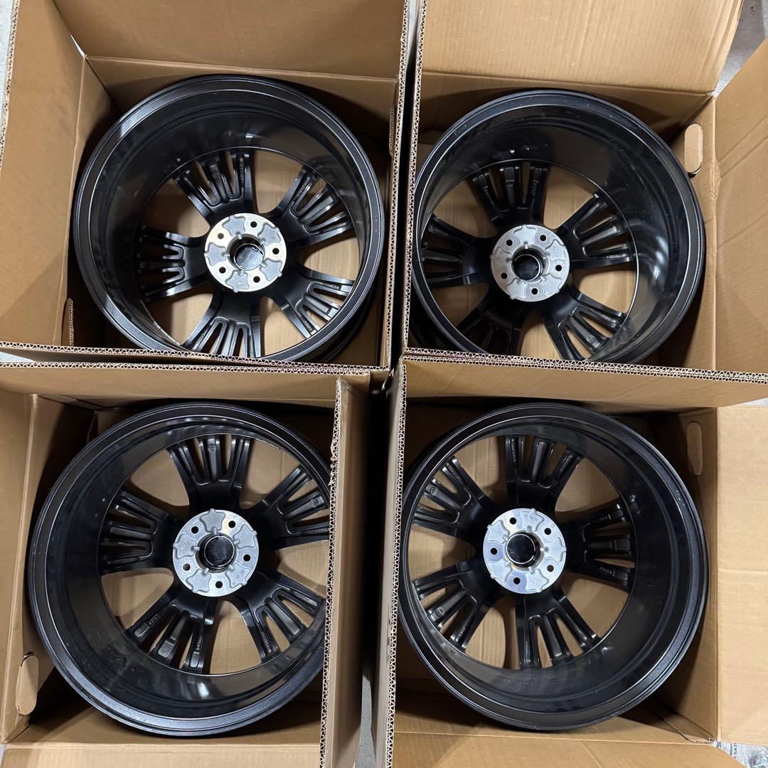 新車外し V37 スカイライン純正 19インチ 8.5J 日産