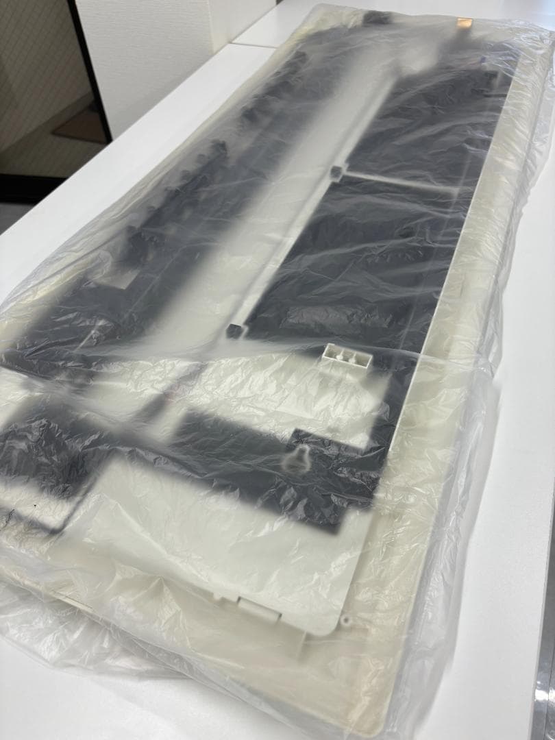 新品・未使用品】ダイキン 前面パネル(BC407-W) まとめ売り可 - メルカリ