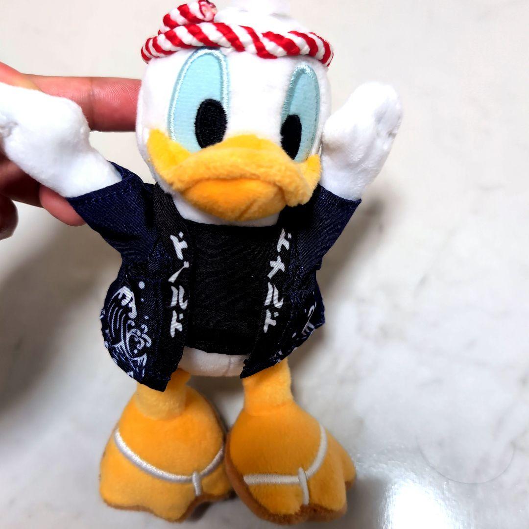 ディズニーストア夏祭り限定ぬいぐるみバッヂぬいバキーチェーン