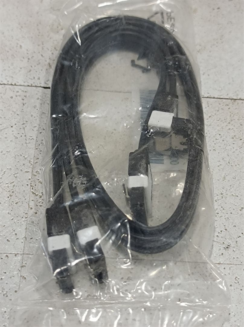 八6888] ASUS SATAケーブル 合計20個セット - メルカリ