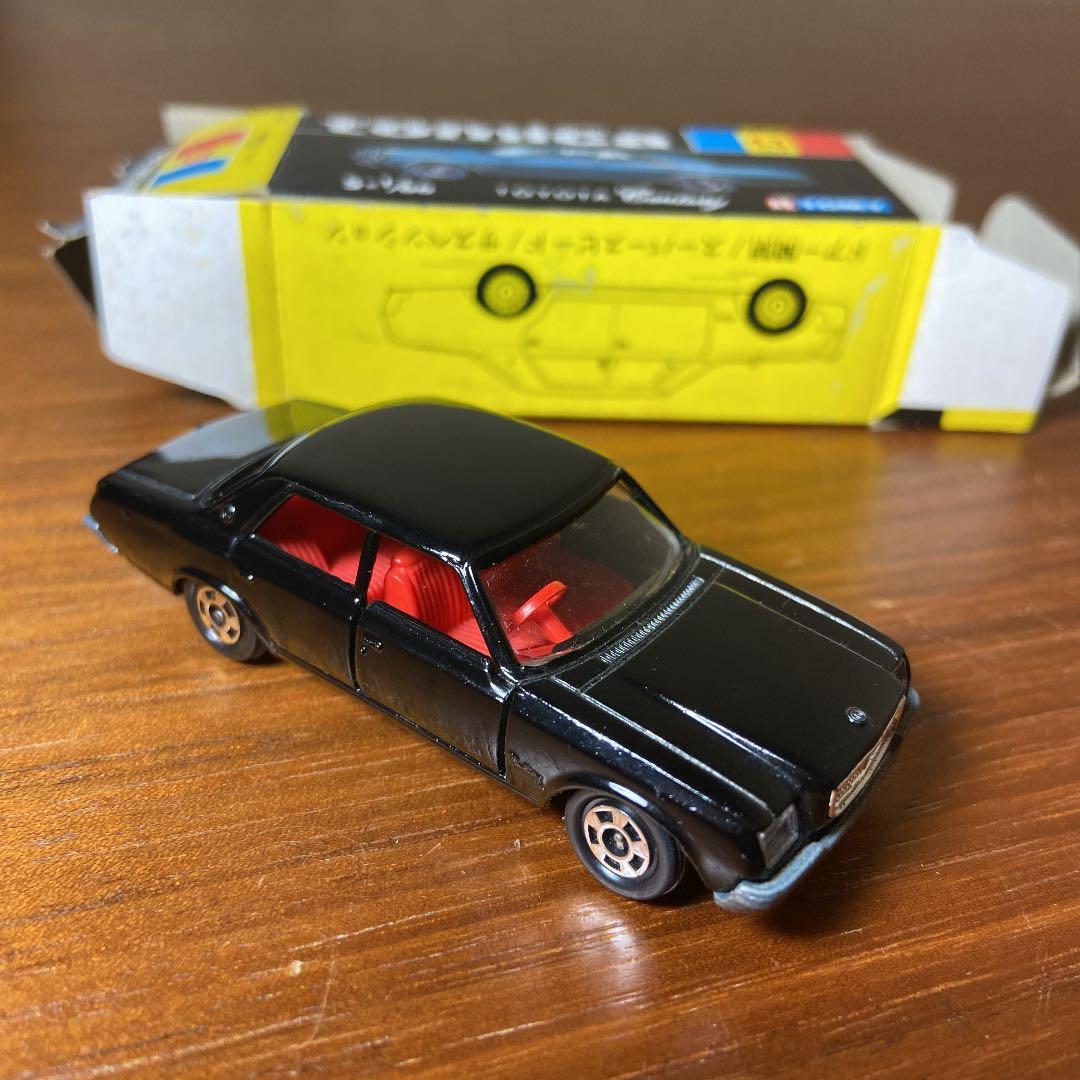 トミカ黒箱43 センチュリー 黒 - メルカリ