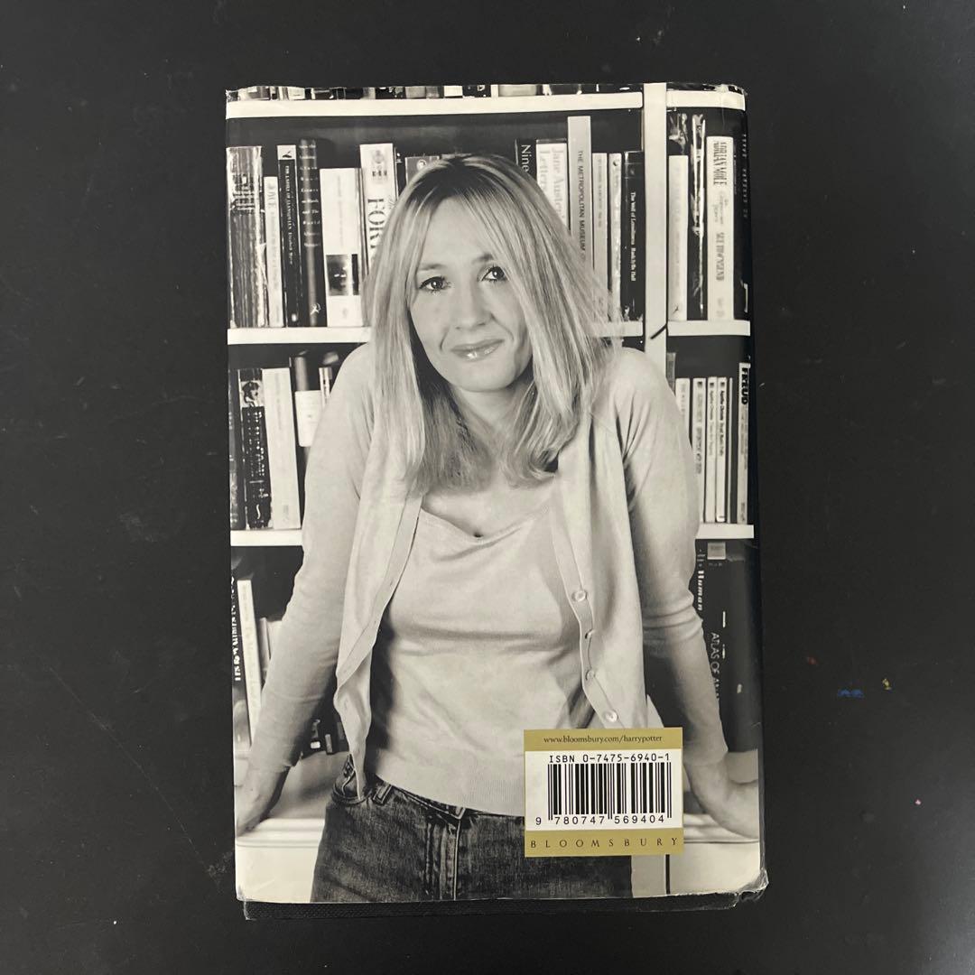 ハリー・ポッターと不死鳥の騎士団 (5巻) 英語版 - メルカリ