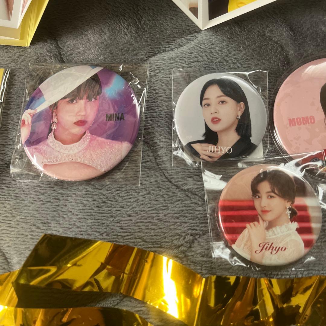 値下げ交渉可】twice - メルカリ