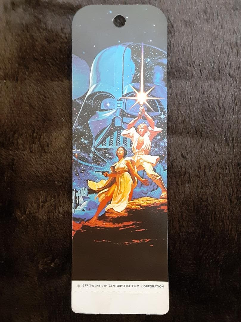 スター・ウォーズ　しおり①（ルークとレーアのチラシのデザイン）森永製菓　おまけ 読書の秋に銀河系「しおり」を！ スターウォーズの「基板アート栞