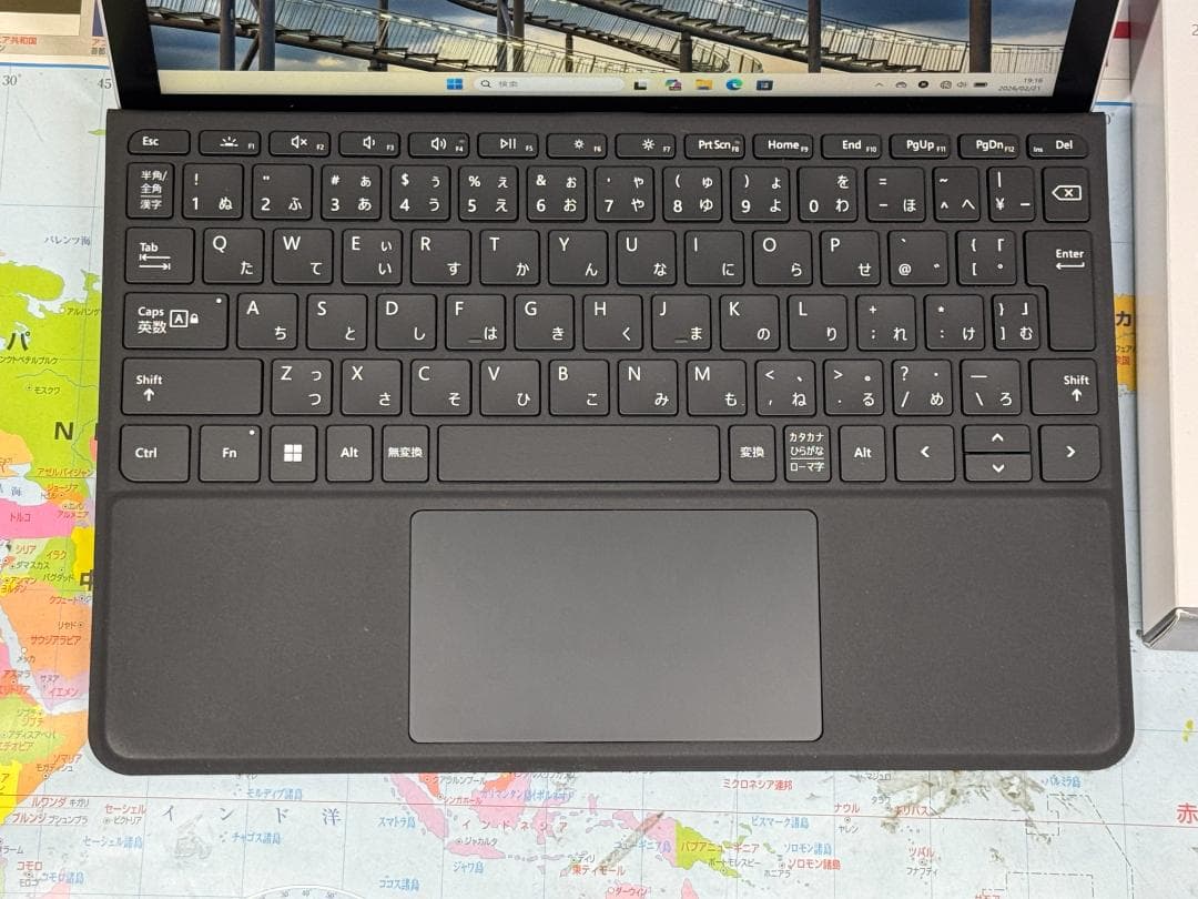 極美品 LTE Surface Go 2 10.5型 8GB AC新品キーボード - メルカリ