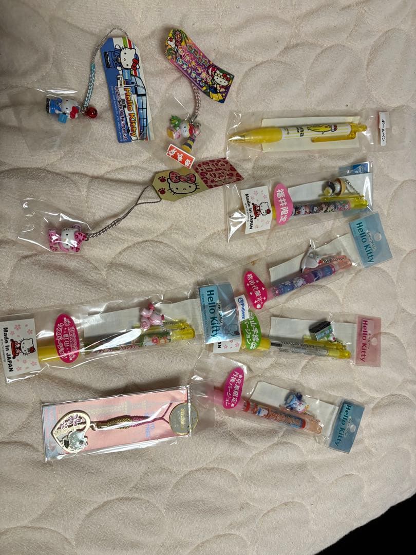 ハローキティ ストラップ 根付 ねつけ ケーキ KITTY&MIMMY 28th