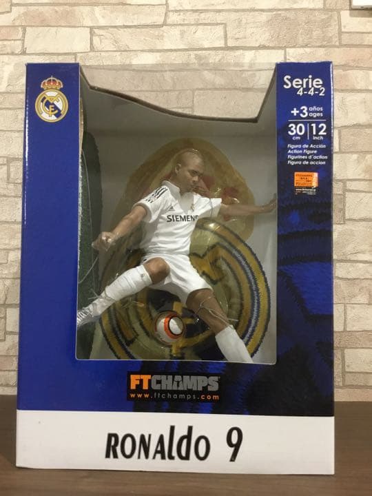 ★レア★「超常現象・怪物」と呼ばれたブラジルのロナウド9です。 後輩への愛情たっぷり｣怪物・ロナウド氏が