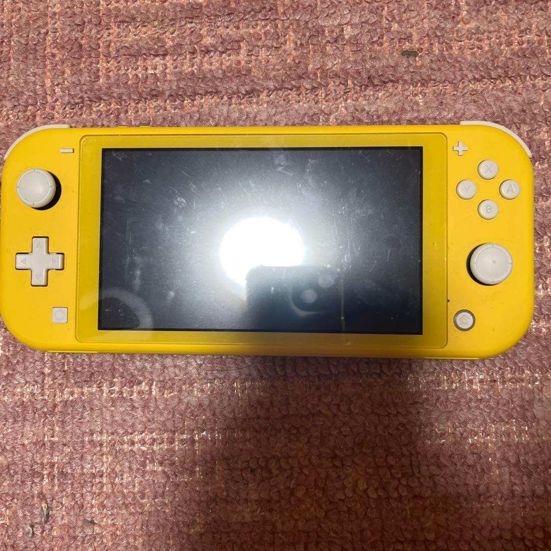Nintendo Switch Lite イエロー 即購入⭕️ Amazon.co.jp: Nintendo Switch Lite イエロー : ゲーム