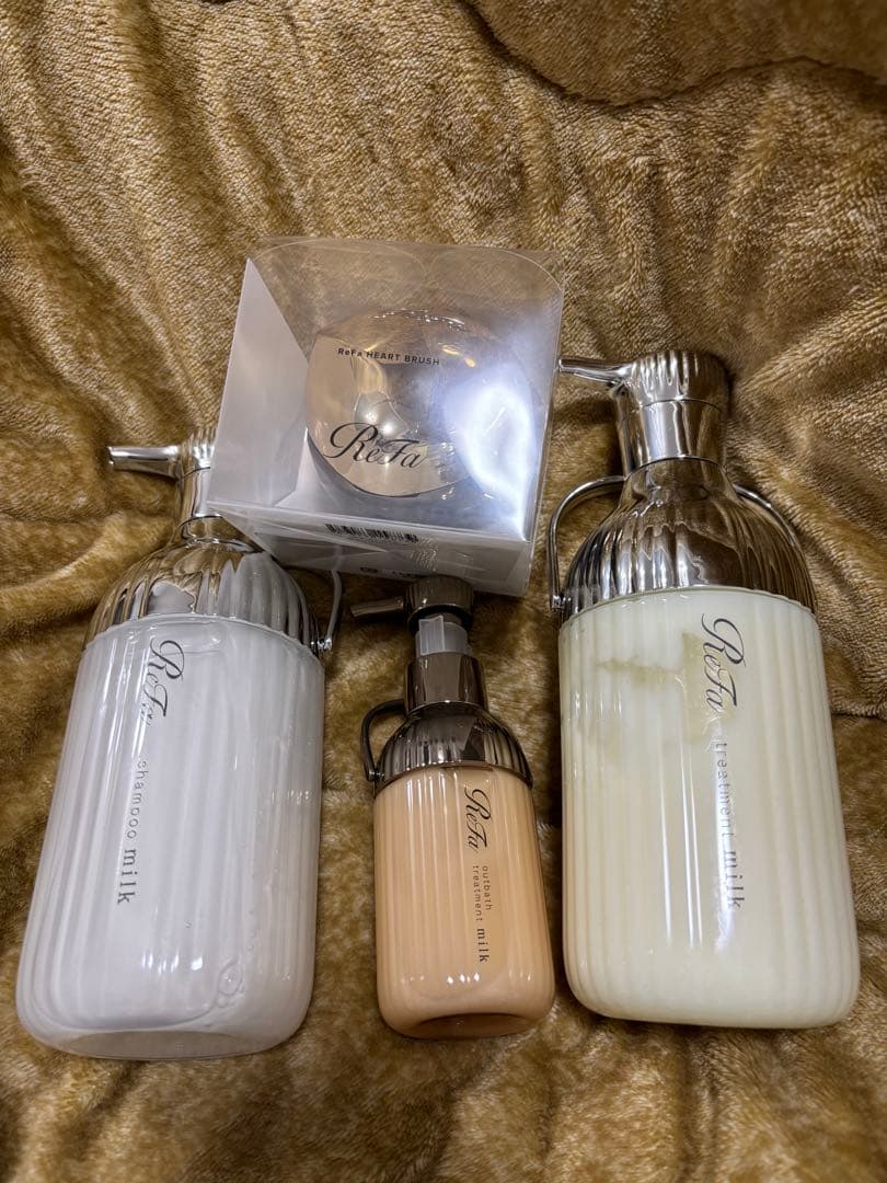 ReFa リファ シャンプー トリートメント ブラシ くし 4点セット ヘアケア ReFa リファ シャンプー トリートメント ブラシ くし 4点セット