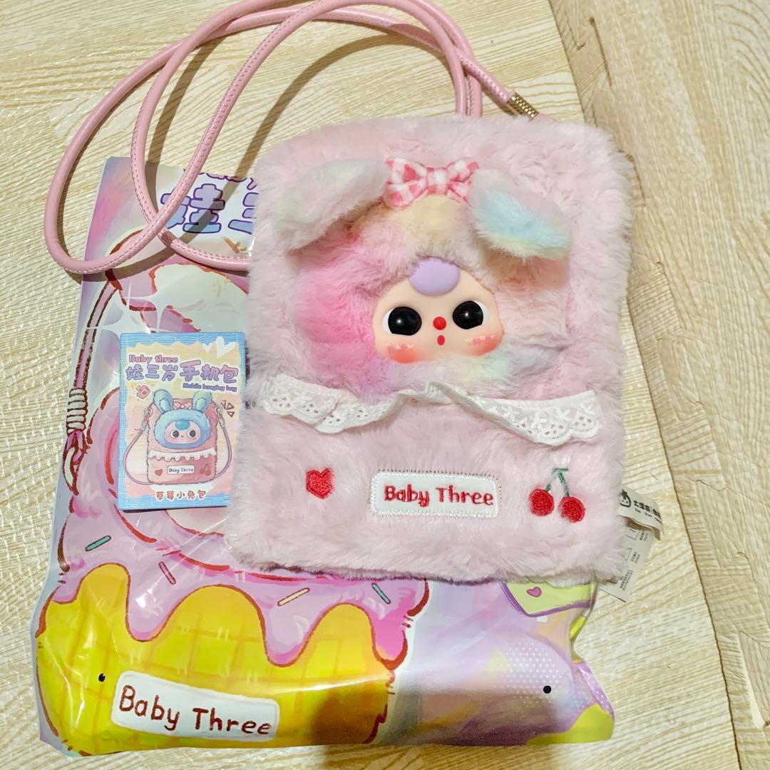 Baby Three スマホポーチ Mobile hanging bag - メルカリ