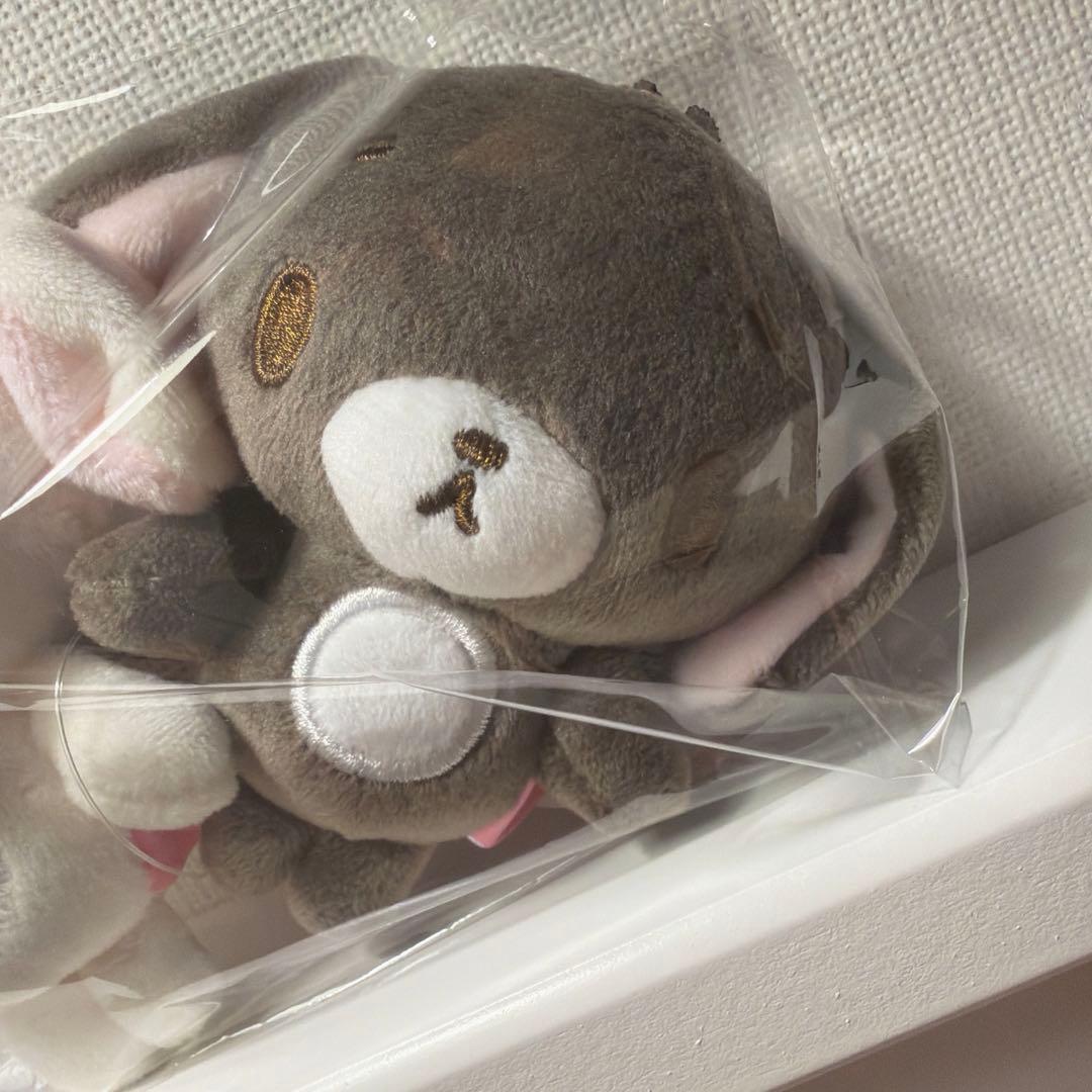 シュガーバニーズ ぬいぐるみマスコット しろうさ くろうさ - メルカリ
