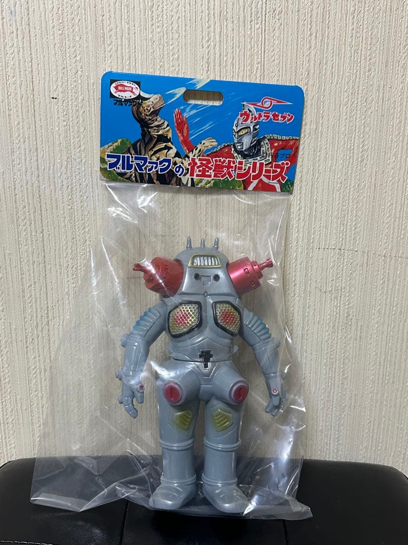 ブルマァク 怪獣シリーズ キングジョー ソフビ 昭和レトロカラー ブルマァク 怪獣シリーズ キングジョー (昭和レトロカラー