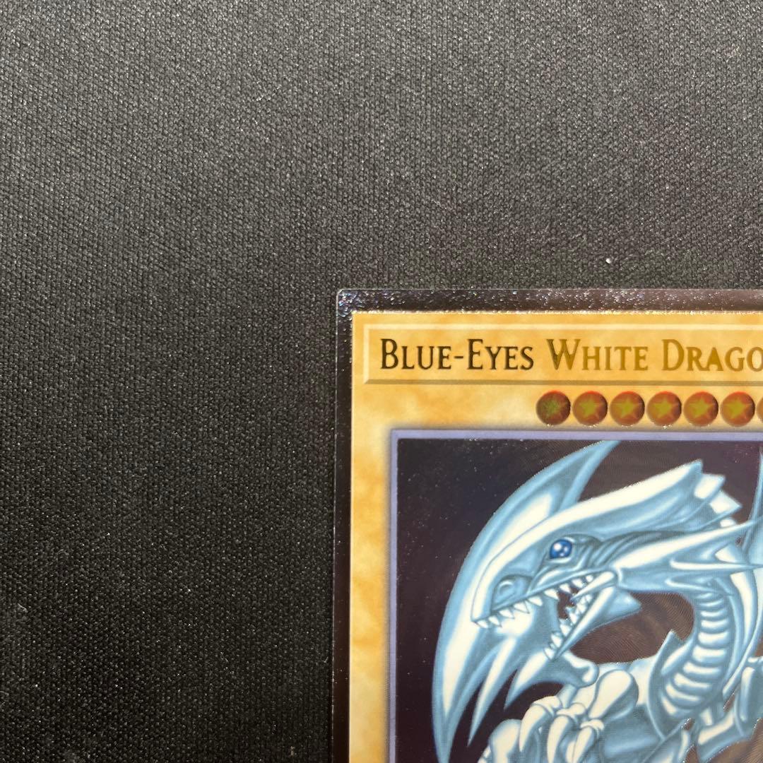 青眼の白龍 OTS28 レリーフ 英語 北米版 ② OP28-EN001 - メルカリ