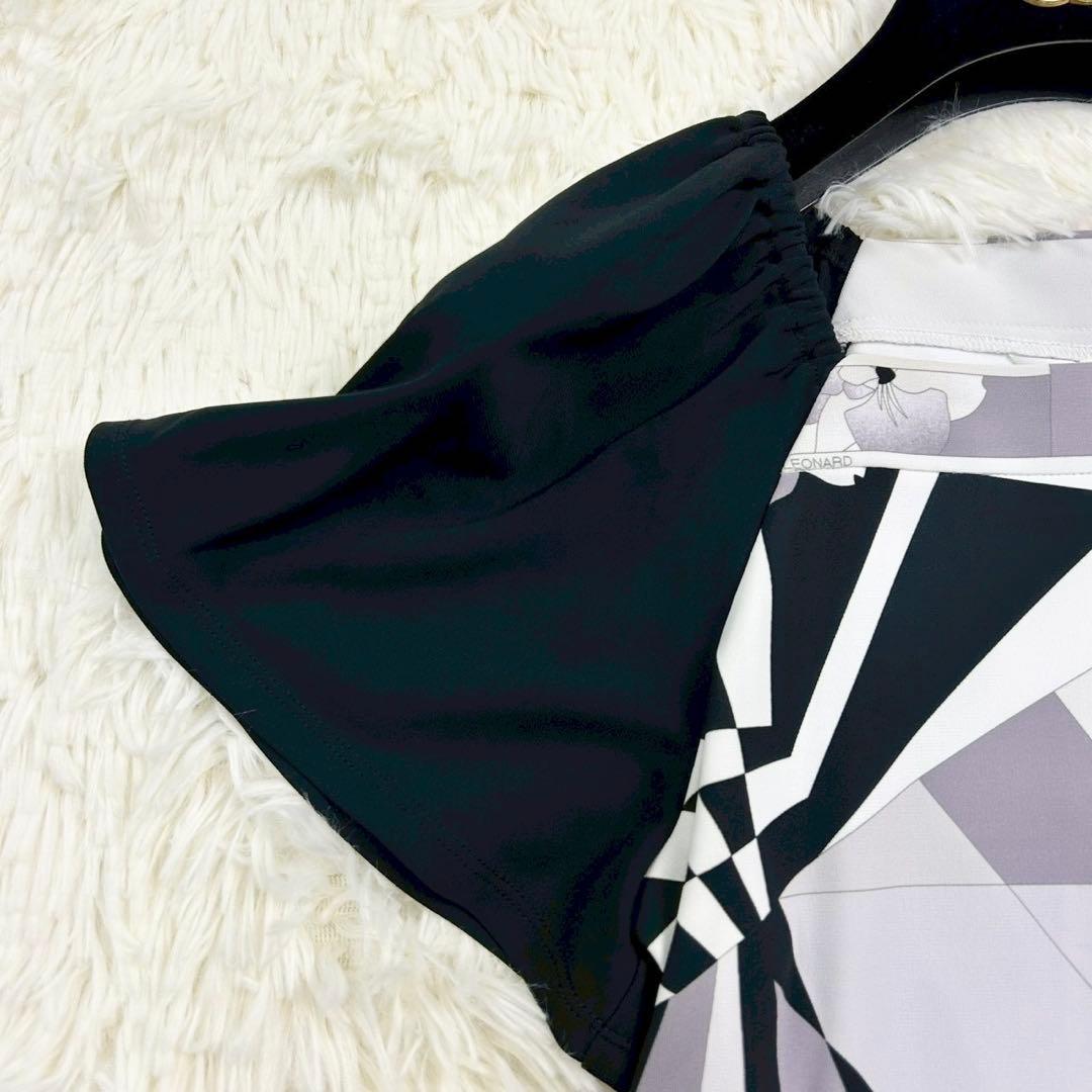 良品 レオナールスポーツ ワンピース 花柄 ジオメトリック ブラック系