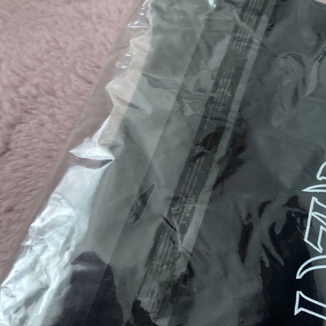 匿名配送】ガゼットのバンドTシャツ - メルカリ