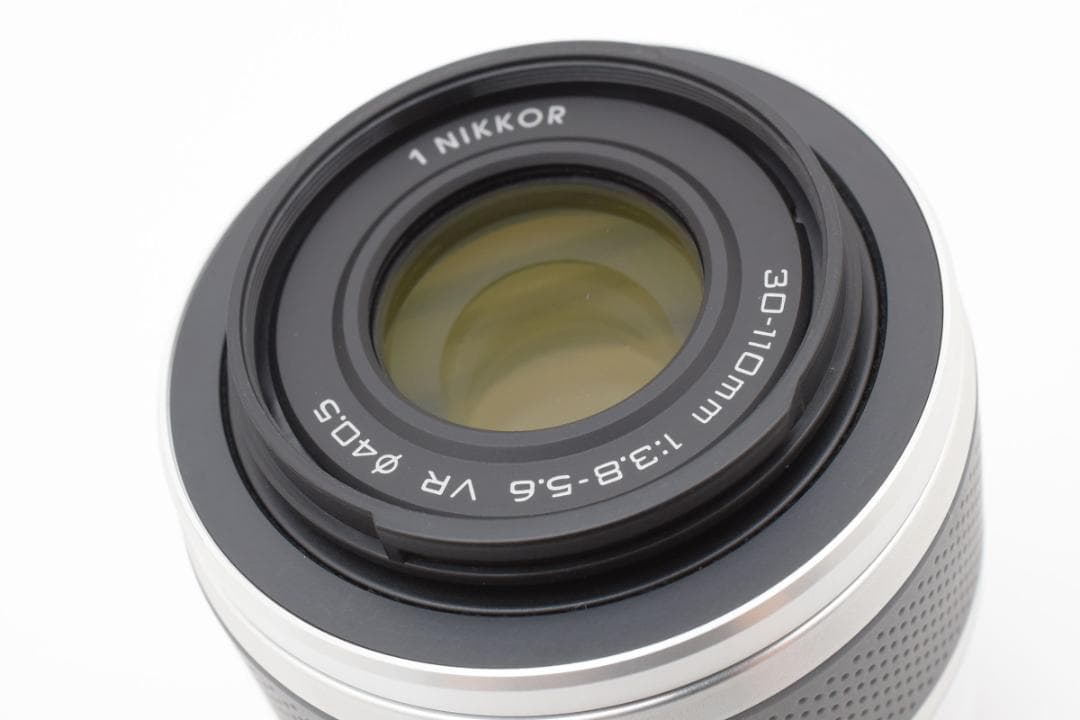 超美品　ニコン 1 30-110mm f3.8-5.6 VR ホワイト M806
