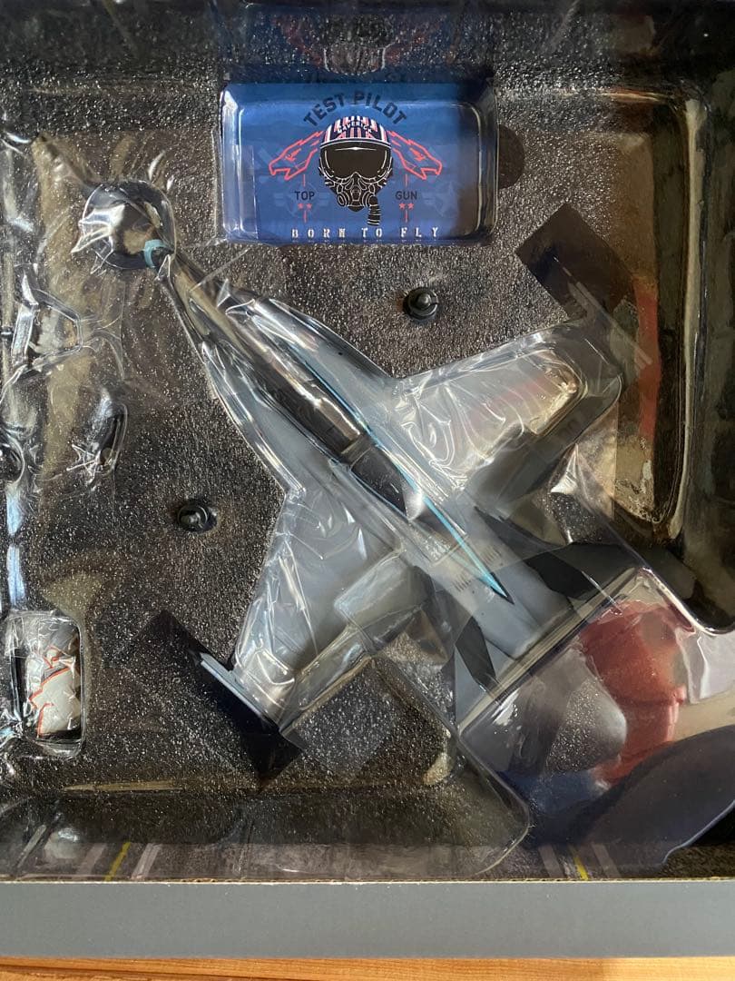 ユ*ー様 トップガンマーヴェリック オフィシャルダイキャストモデル F