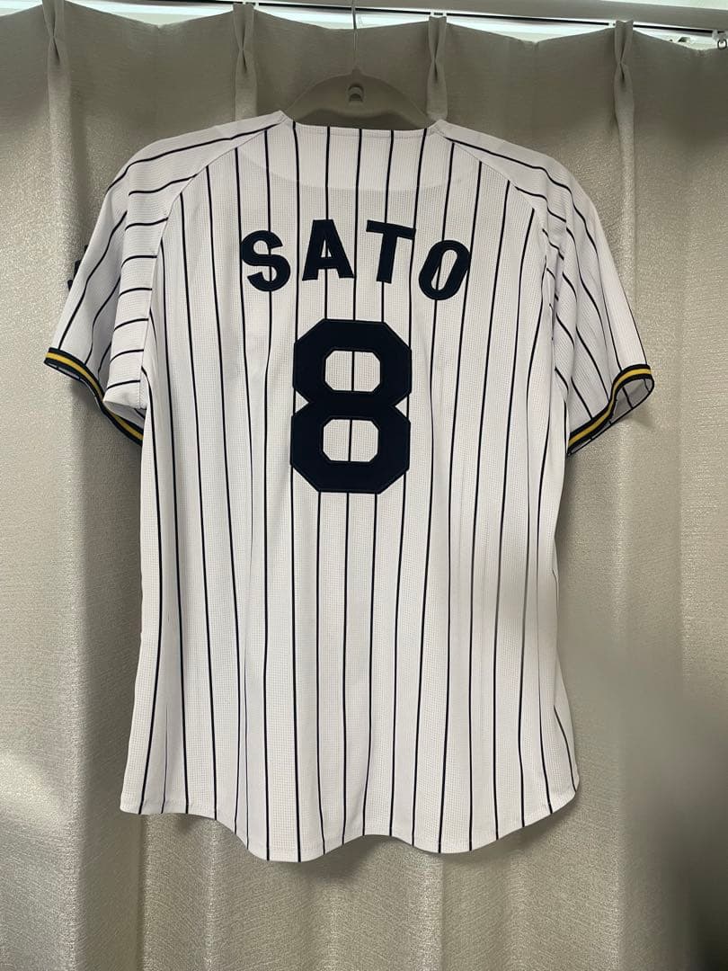佐藤輝明 ユニフォーム 90周年 ホーム - メルカリ