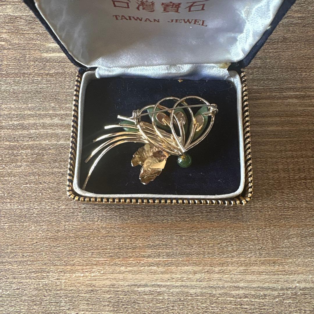 台湾翡翠 台湾ジュエル ブローチ 遺品整理 アンティーク レトロ