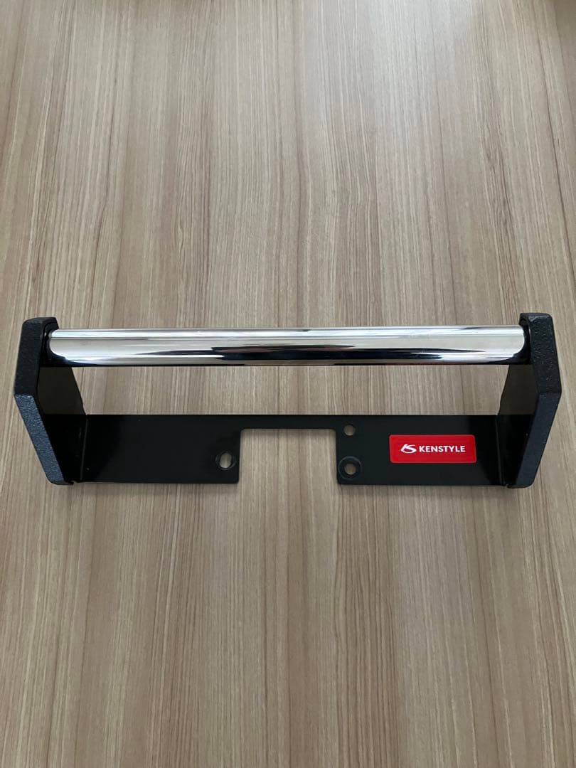 キャラバン　ケンスタイル リアゲートクローズバー 【サイドカバーセット仕様】 Amazon | KENSTYLE ケンスタイル リアゲートクローズバー ≪ サイド