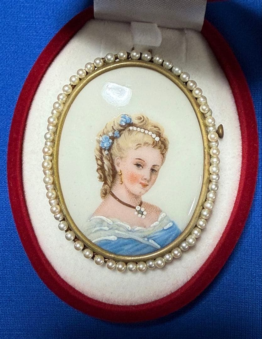 シュウシュウ様専用】リモージュ 貴婦人 ブローチ アンティーク