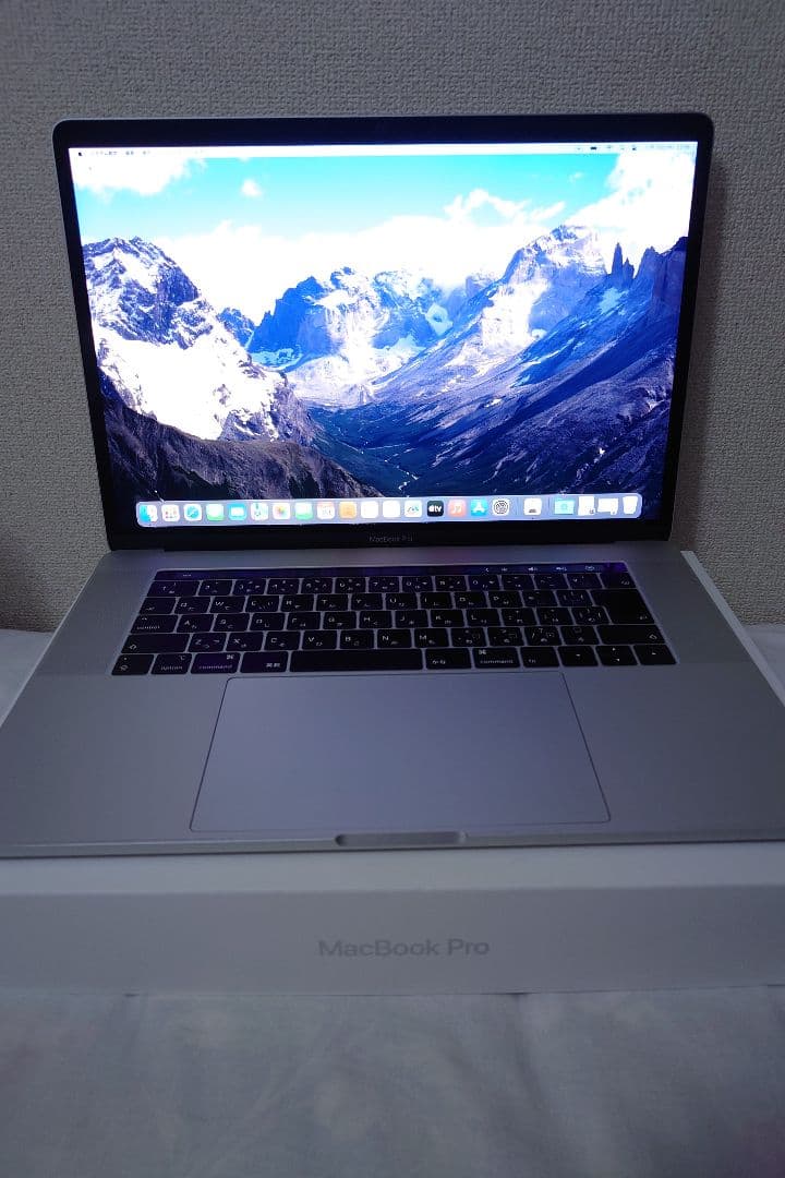 MacBook本体 MacBook Pro 2018 i9/16GB/512GB Amazon.com: Apple 2018 MacBook Pro with 2.3GHz Intel Core i5, 13